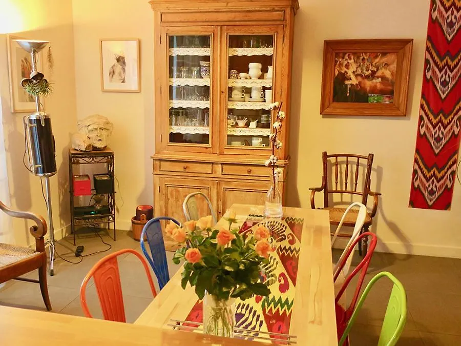 Bed and Breakfast Tombe La Nefle à Avignon Couette-café